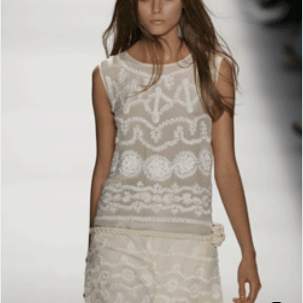 BCBGMAXAZRIA Runway Collection dress size XS.